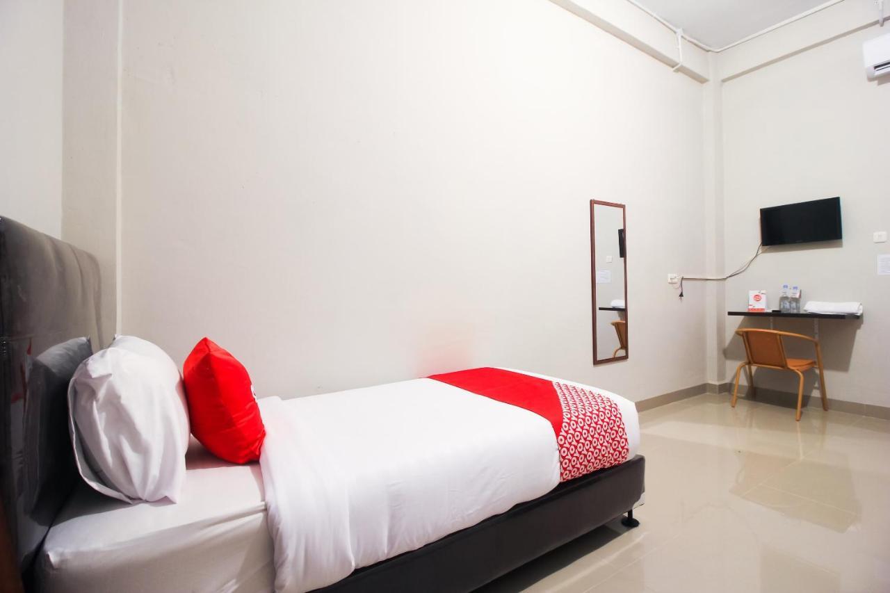 Oyo 1653 Fajar Residence Pekanbaru Eksteriør bilde