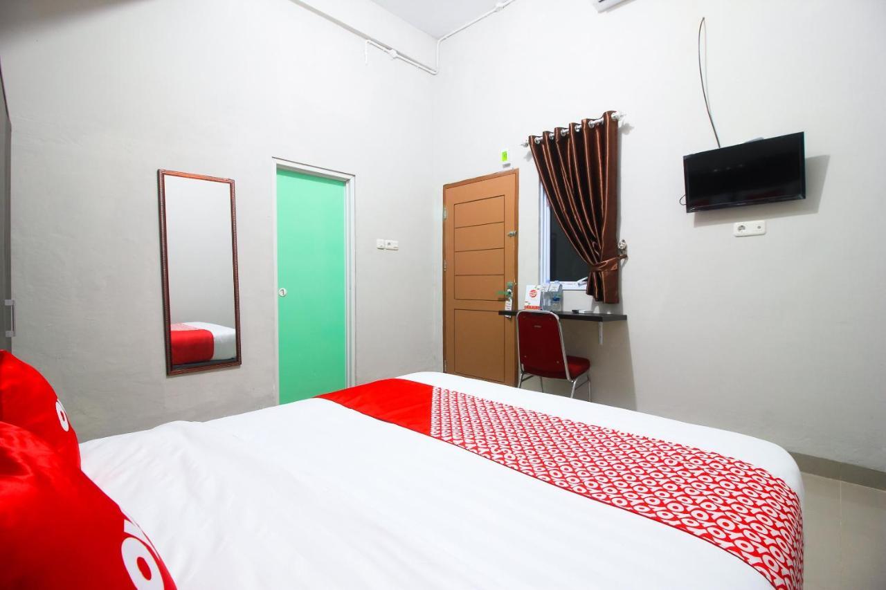 Oyo 1653 Fajar Residence Pekanbaru Eksteriør bilde